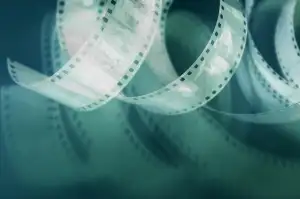 Stopařův Průvodce Galaxií Film